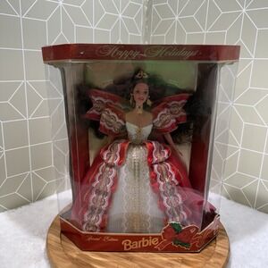 EXTREMELY‎ RARE AUTHENTIC 1997 HAPPY HOLIDAYS BARBIE DOLL NEW IN BOX